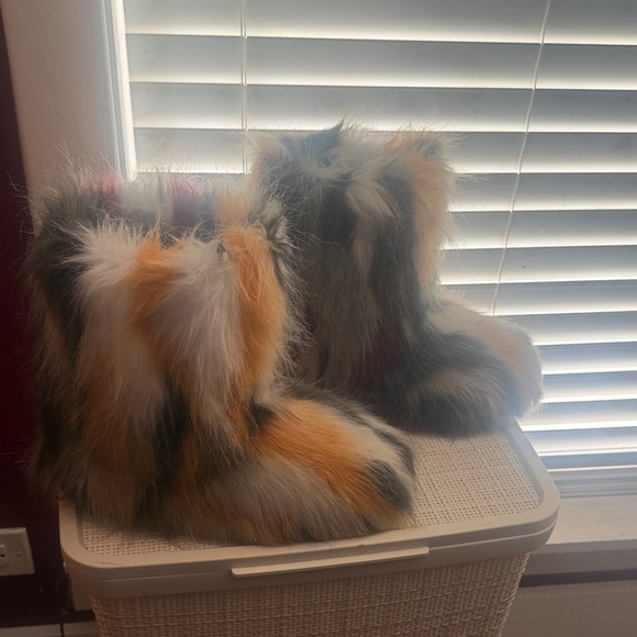 Multicolor Furry Boots - Picture 2 of 3